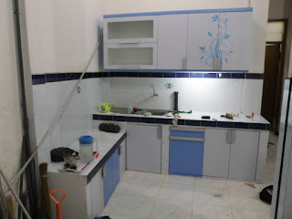 Kitchen Set Pintu Variasi Gambar Bunga - Furniture Semarang