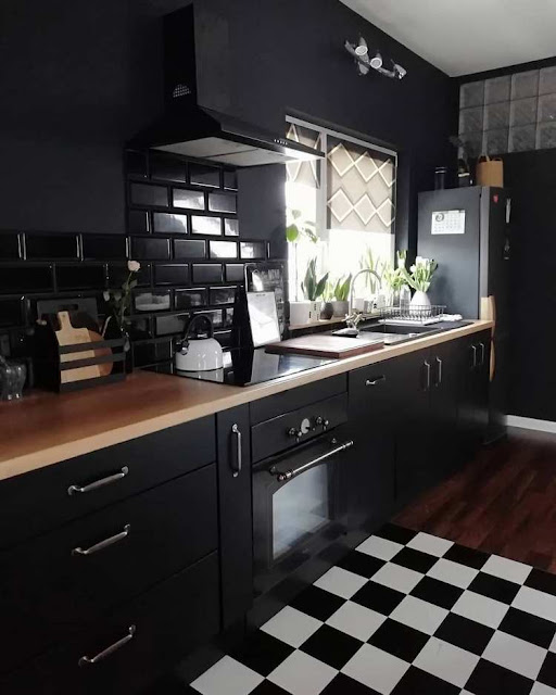 Black kitchen ideas