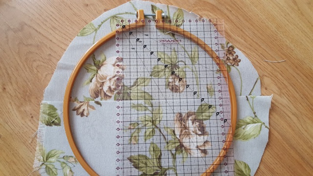 DIY embroidery hoop organiser