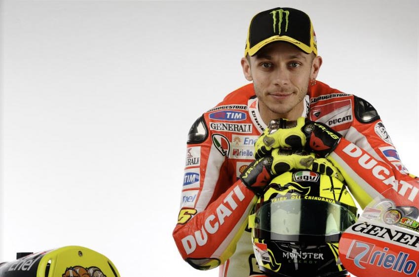 valentino rossi ducati 2011. Wearing Ducati colours for the