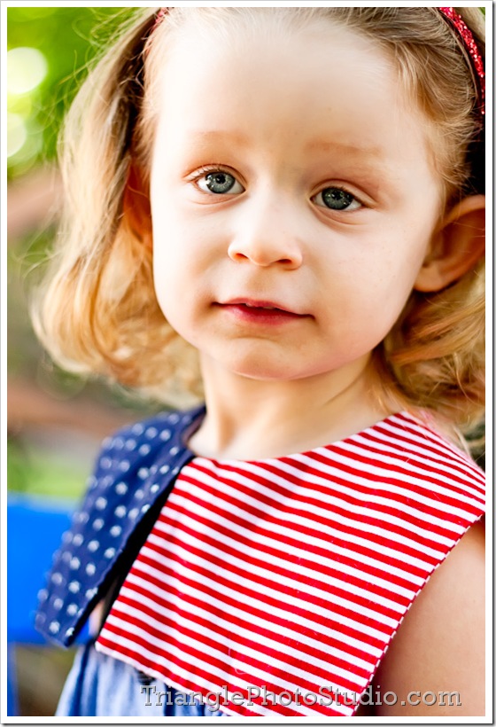 Savannah sporting the Red,white and blue.  - Steve Jackle - www.trianglephotostudio.com