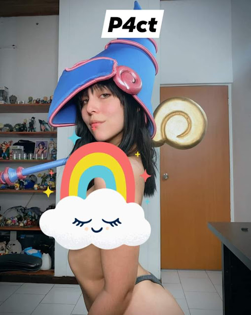 COSPLAYER MAGA OSCURA