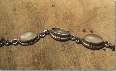 bezel1