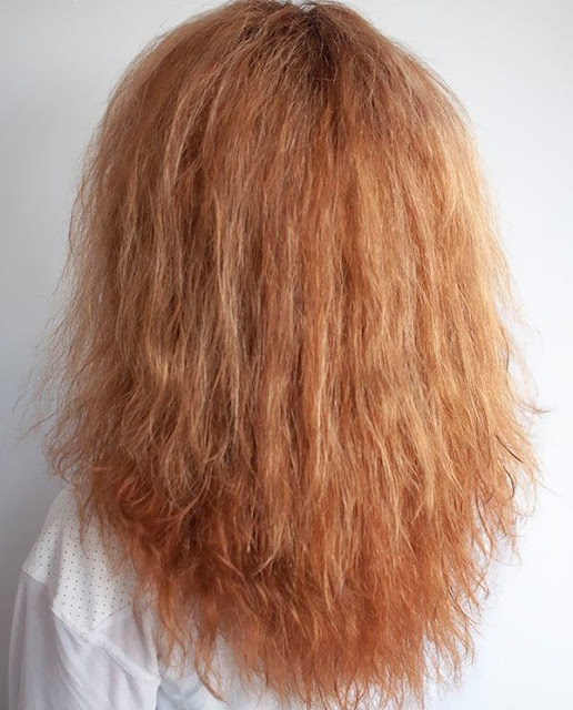 como acabar com o frizz naturalmente