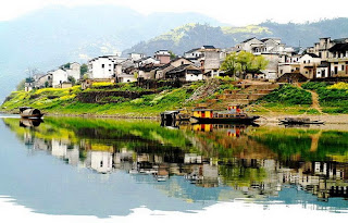 Enjoy the beautiful scenery of Wuyuan, the most beautiful village in China recommended by CNN.