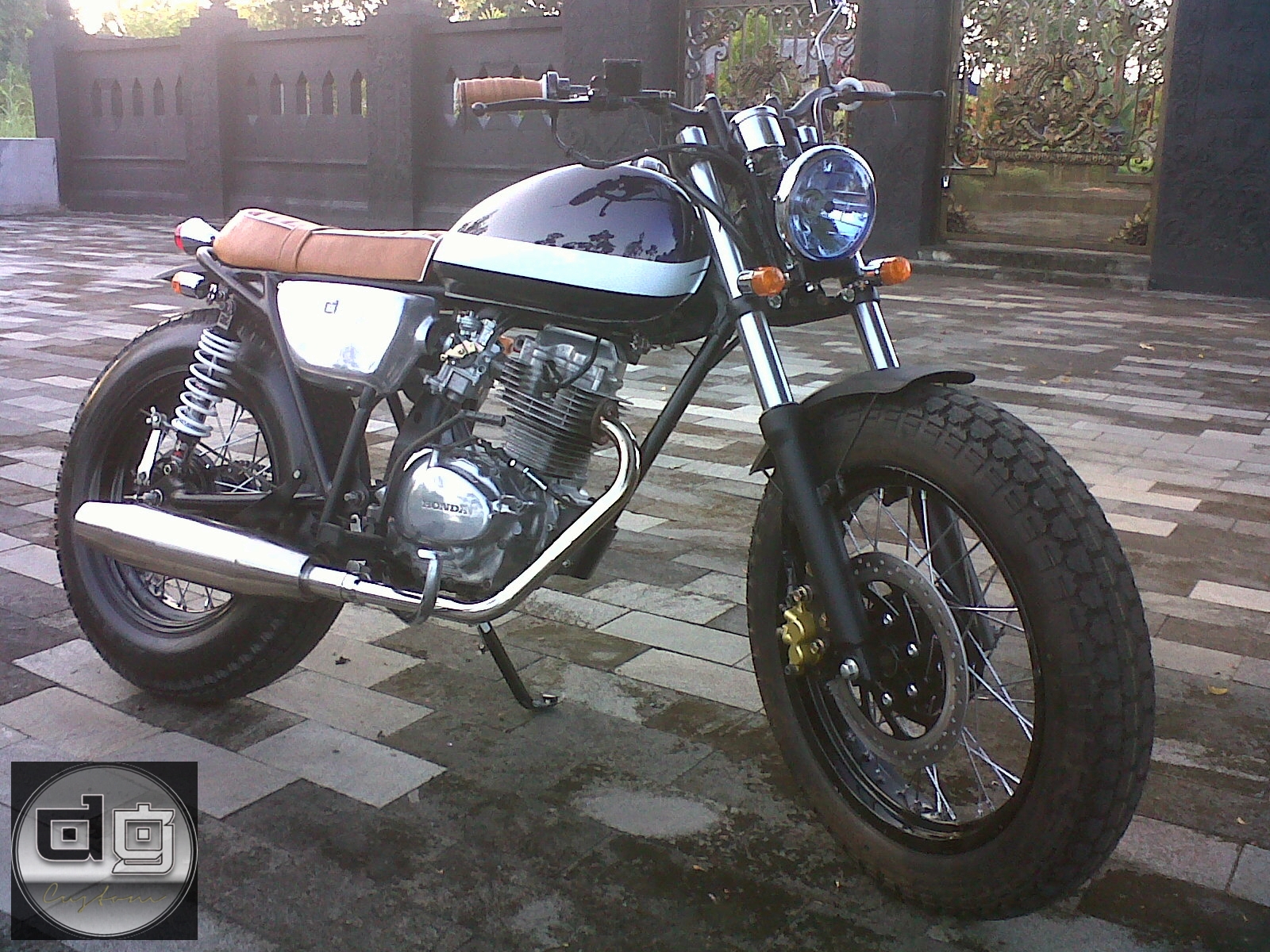 Tangki Knalpot Kustom DG2 CG 125 Spesial Buat Kado Ultah Anak