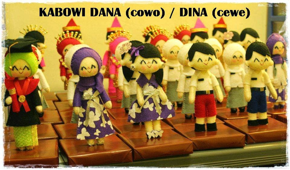 KADO WISUDA HADIAH ANIMASI UNIK BONEKA COUPLE JUAL FLANEL 