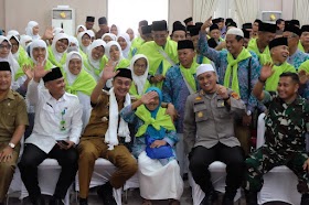 Pj Bupati Muaro jambi Melepas Keberangkatan 146 Orang Calon Jemaah Haji Muaro Jambi