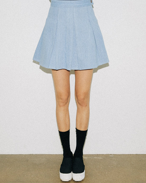 Buttoned High-Waist Pleated Denim Skirt