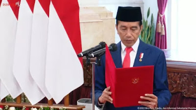 Jokowi Harus Tarik Perppu Ciptaker, Pengamat: Jika Tidak Gejolak Besar-besaran Terjadi di Masyarakat!