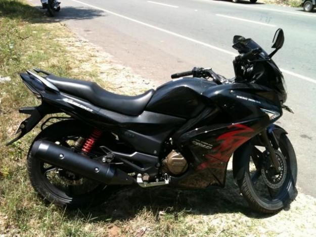 hero honda karizma zmr black 