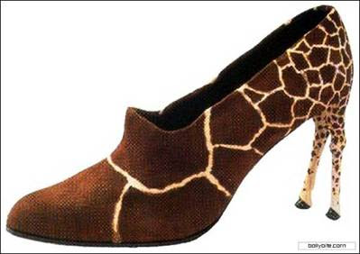 Special shoes u never see @ strange picture