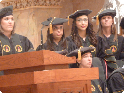 Oath & Hooding 062