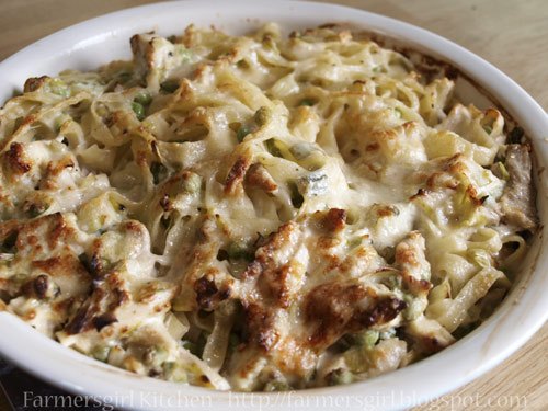 Chicken and Leek Pasta Bake | Farmersgirl Kitchen