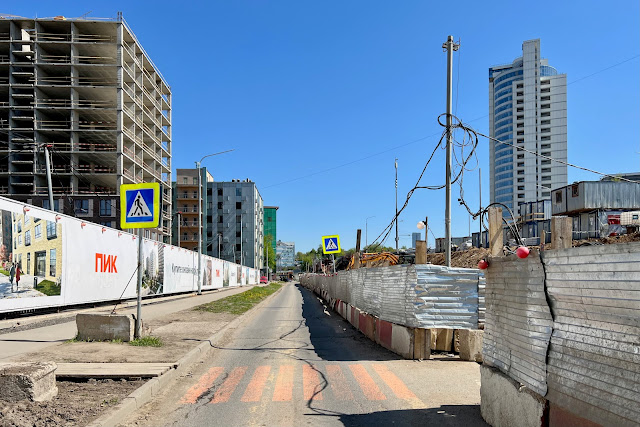 Промышленный проезд, строящийся жилой комплекс «Барклая 6», реконструируемый Филёвский путепровод, бизнес-центр «Парк Победы»