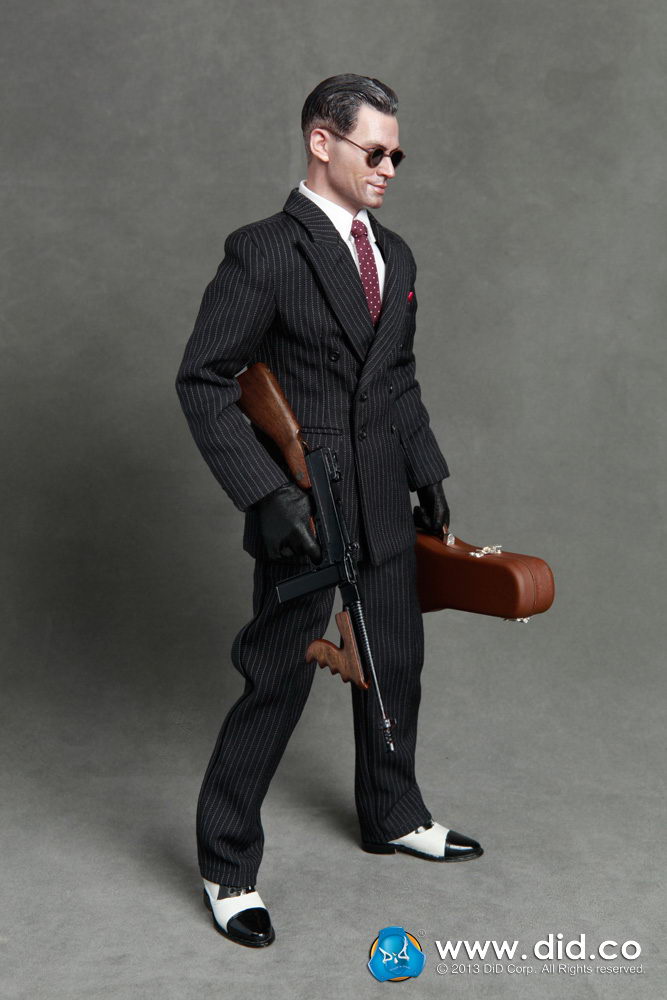Incoming: DID 1/6 scale 1930s Chicago Gangster is Johnny 