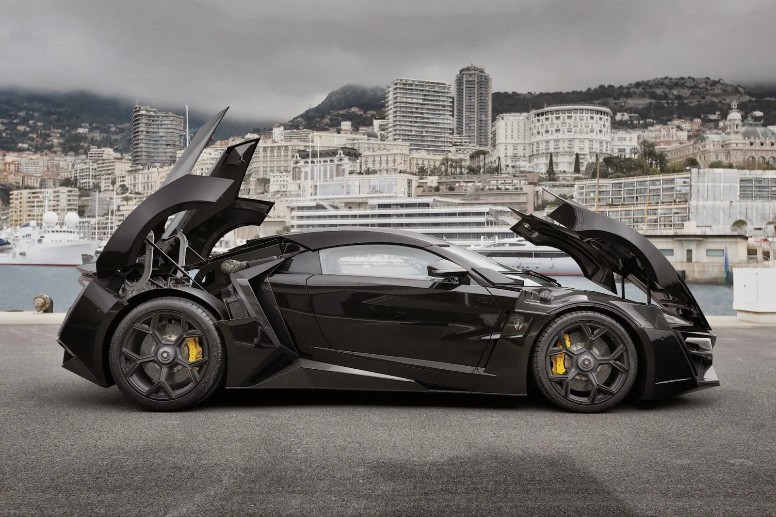 Lykan Hypersport