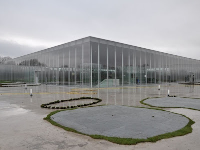 Nueva sede del Museo del Louvre en Lens.