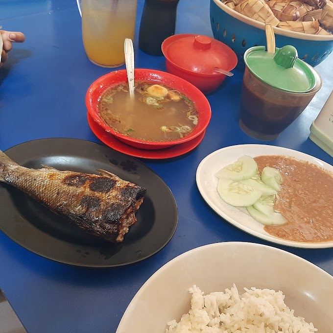 Tempat Makan (Enak) di Samarinda #7*          Warung Pangkep Coto Makassar