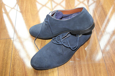 A Pair of Blue Suede Shoes