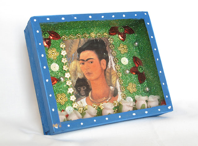 frida kahlo gifts