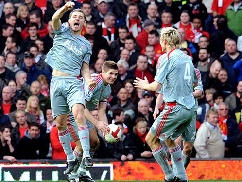 Fabio-Aurelio-Manchester-United-Liverpool-Pre_2003577