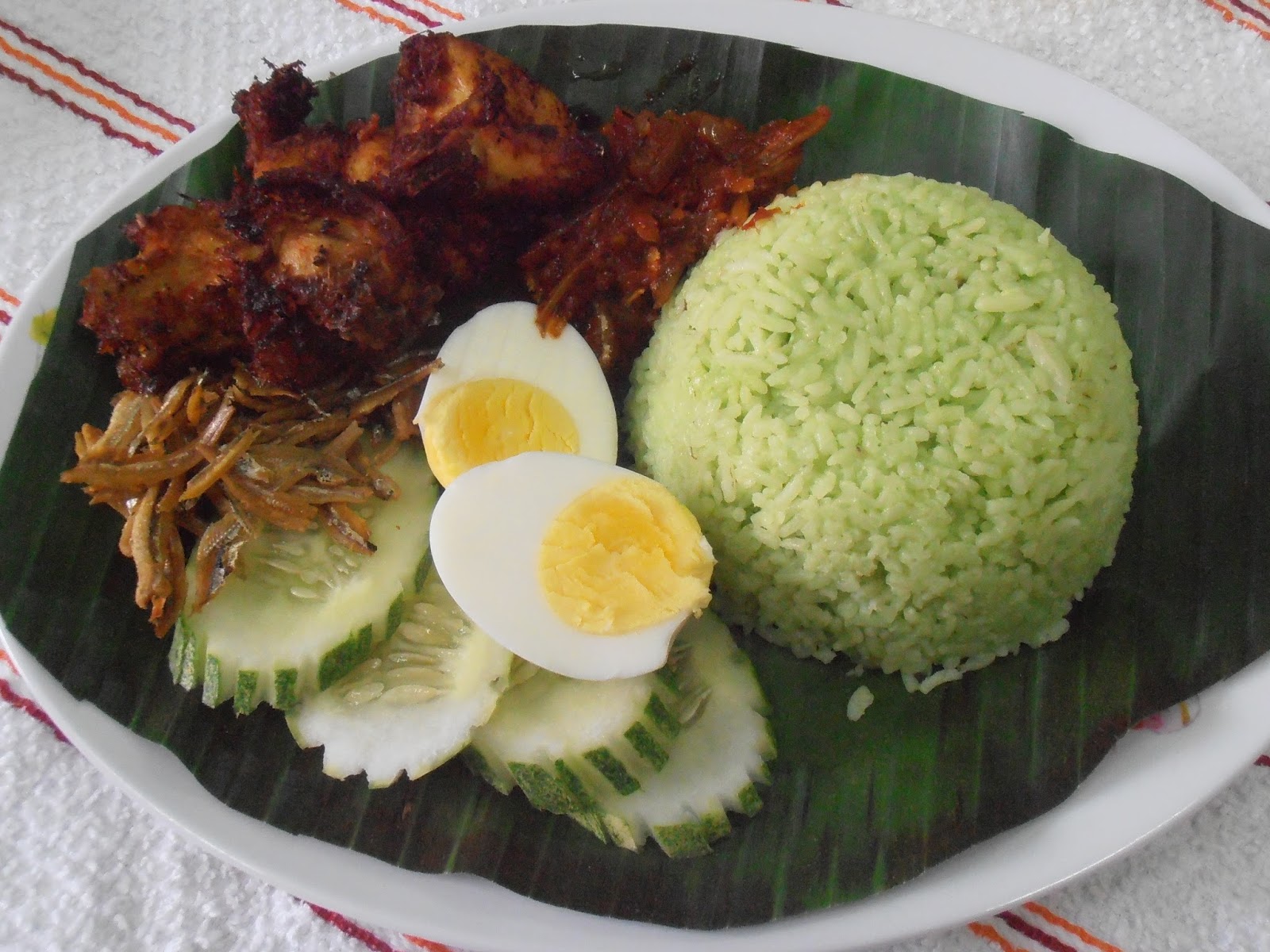 DIARI DIELA: Nasi Lemak Pandan