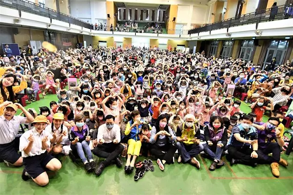 彰化兒童劇巡演到北斗國中　蘋果劇團演出《童書奇緣》