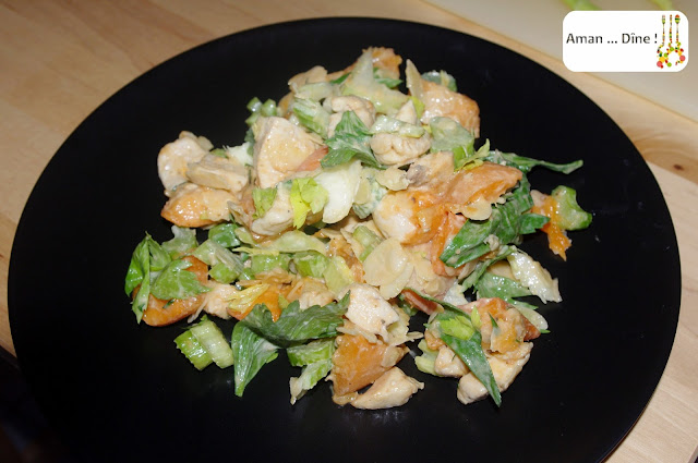 Salade de poulet aux abricots et aux amandes