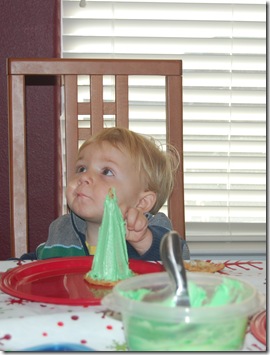 Christmas Gifts & Play Day Craft 023