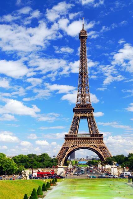  you one of the world's most famous travel destination Paris