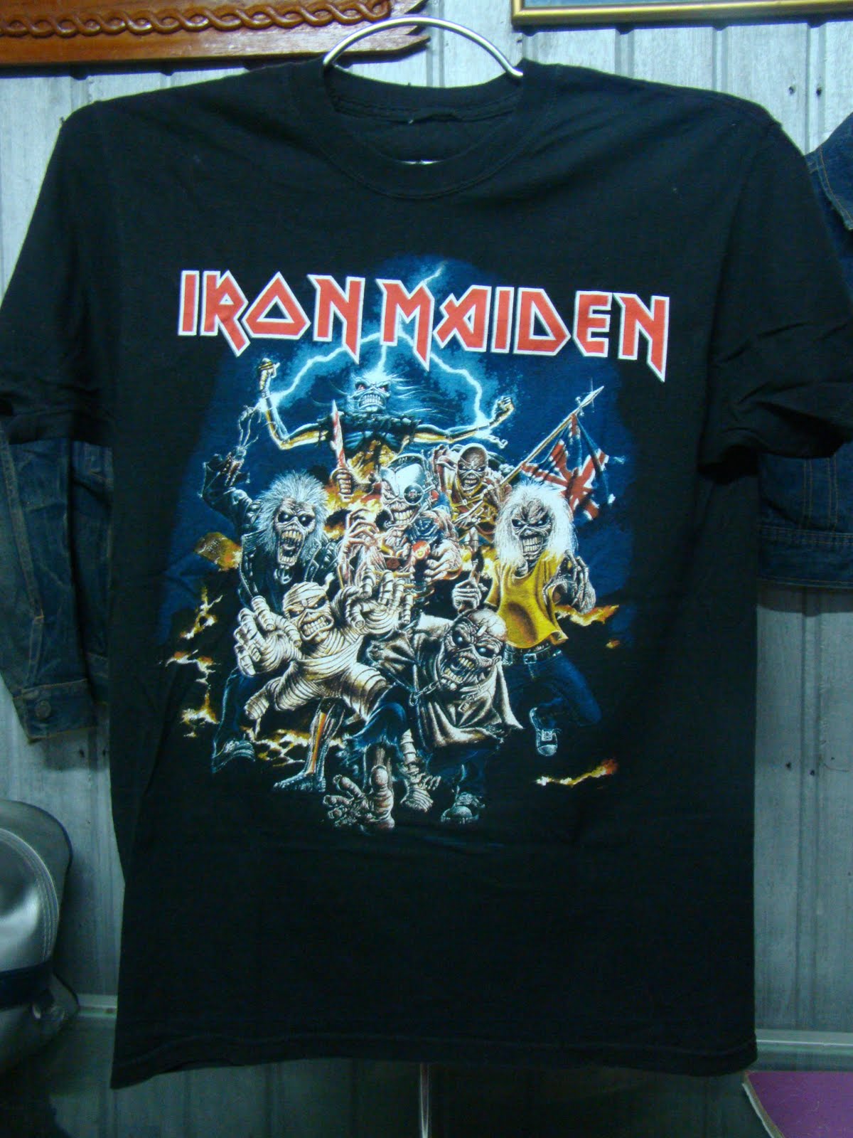 T-shirt Iron Maiden Best Of
