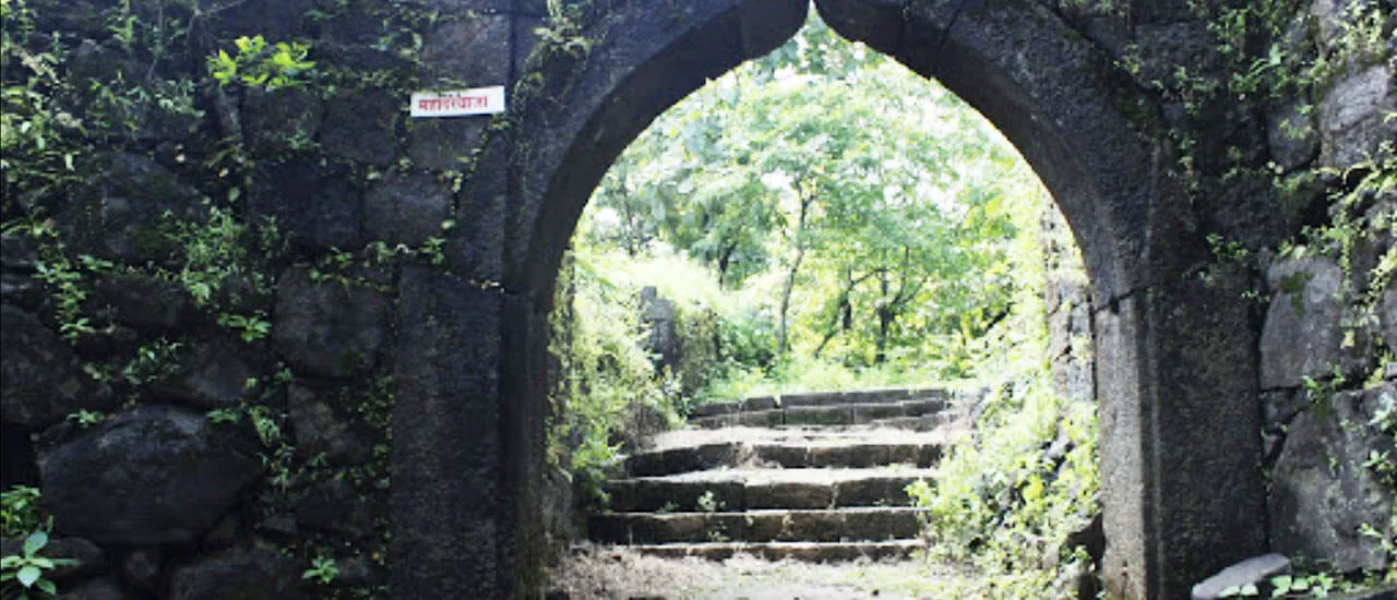 अवचितगड किल्ला - Avachitgad Fort