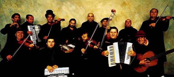 romanian-gypsy-music-group-taraf-de-haidouks