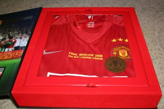 The Football Kit Room: Manchester United Limited Edition ...