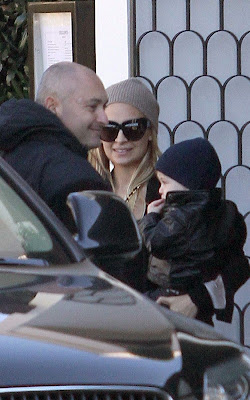 Nicole Richie and Joel Madden heading to breakfast at Hugo's restaurant in West Hollywood