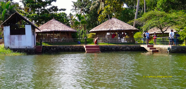 Poovar Back Water - Restaurants, Kerala