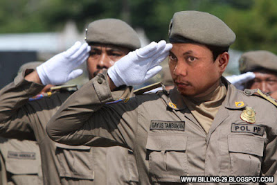 Semoga artikel Foto lucu Gayus Tambunan ini bisa Menghi