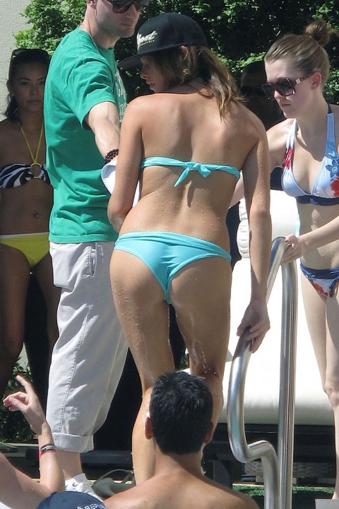 Ashley Greene's Ass in Bikini Posted by Jay at 150 AM