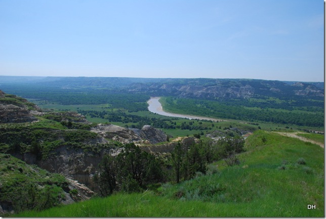 07-03-13 A Teddy Roosevelt NP North (73)