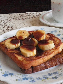 Egg Free French Toast  Recipe @ treatntrick.blogspot.com