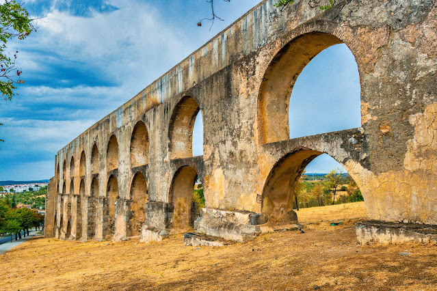 Acueducto da Amoreira