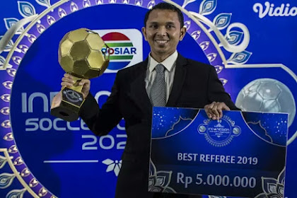 Best Referee Indonesian Soccer Awards 2019 di raih oleh Yudi Nurcahya