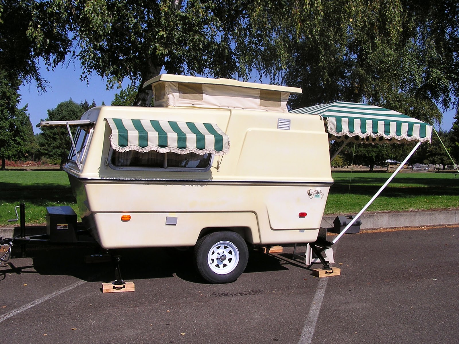 Vintage Awnings June 2014