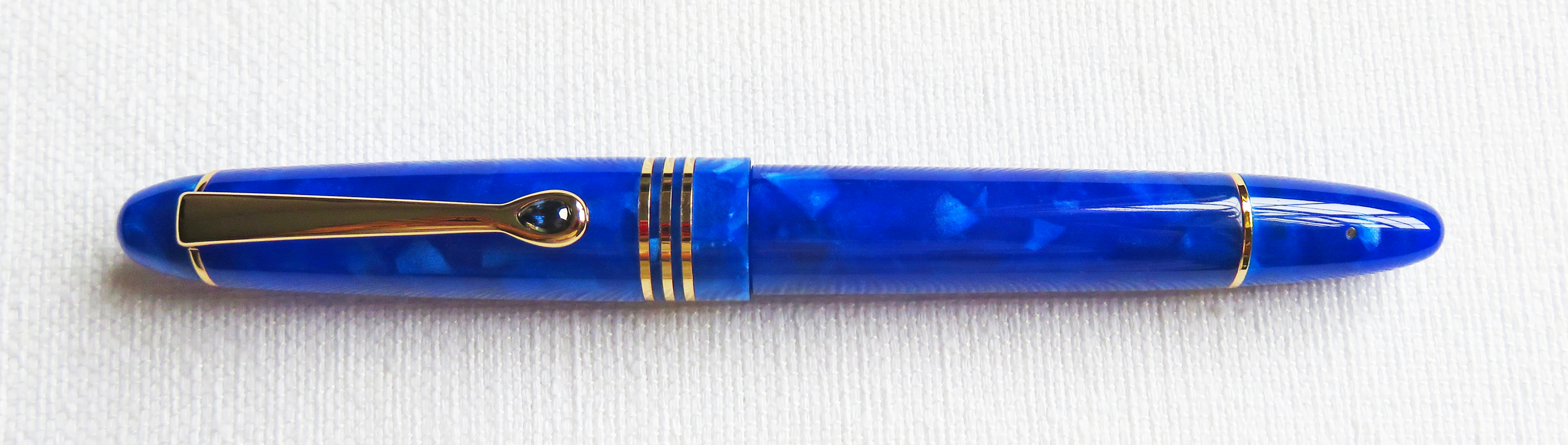 Rants of The Archer: Fountain Pen Review: BlueDew Writer Lapis