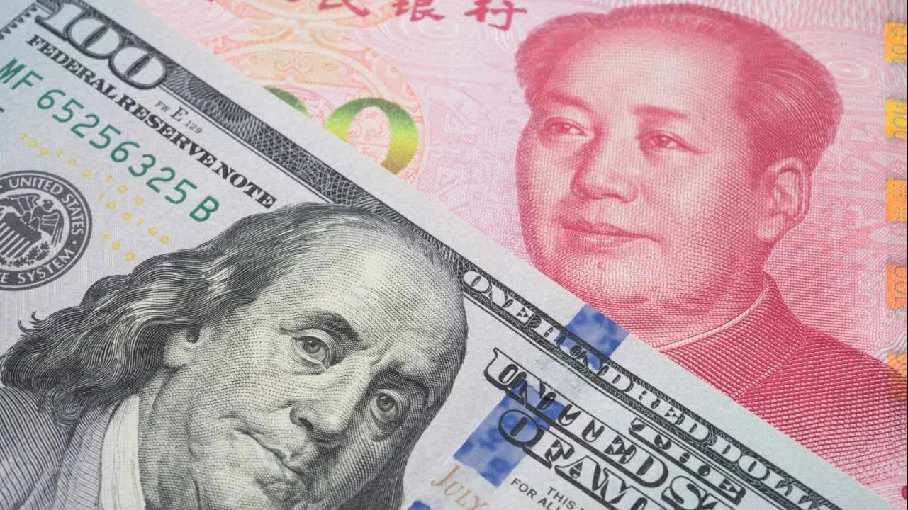 الصين والعملة العالمية: كيف تستخدم بكين اليوان لتعزيز نفوذها التجاري