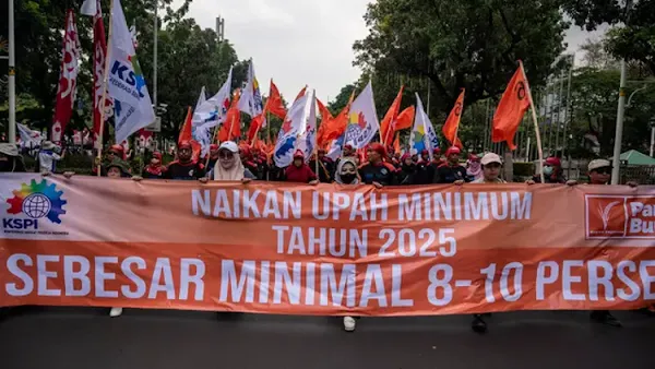 Kenaikan Upah Minimum,Buruh,Ekonomi,Berita Nasional,Berita Ekonomi,Finance,Kenaikan Upah Minimum 2025,Kenaikan Upah Minimum 6 5