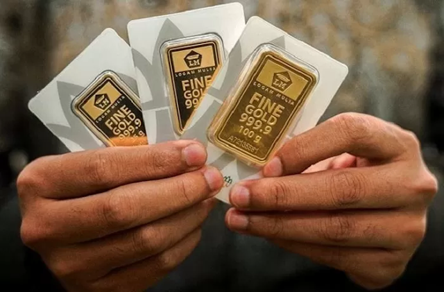 Harga Emas Hari Ini 23 Mei 2025: Global Naik, Antam Turun Rp13.000 per Gram