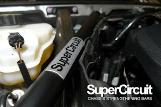 SUPERCIRCUIT Front Strut Bar/ Front Tower Brace installed to the Mercedes Benz C300 W205.