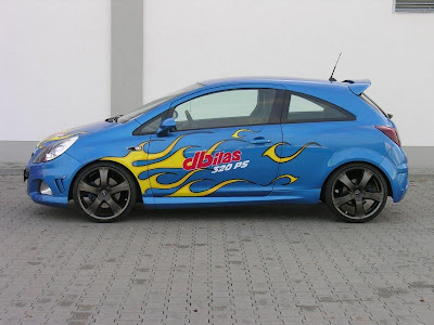 Opel-Corsa-OPC-with-Airbrush-Art-Side